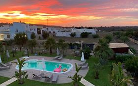 Masseria Prontera With Pool